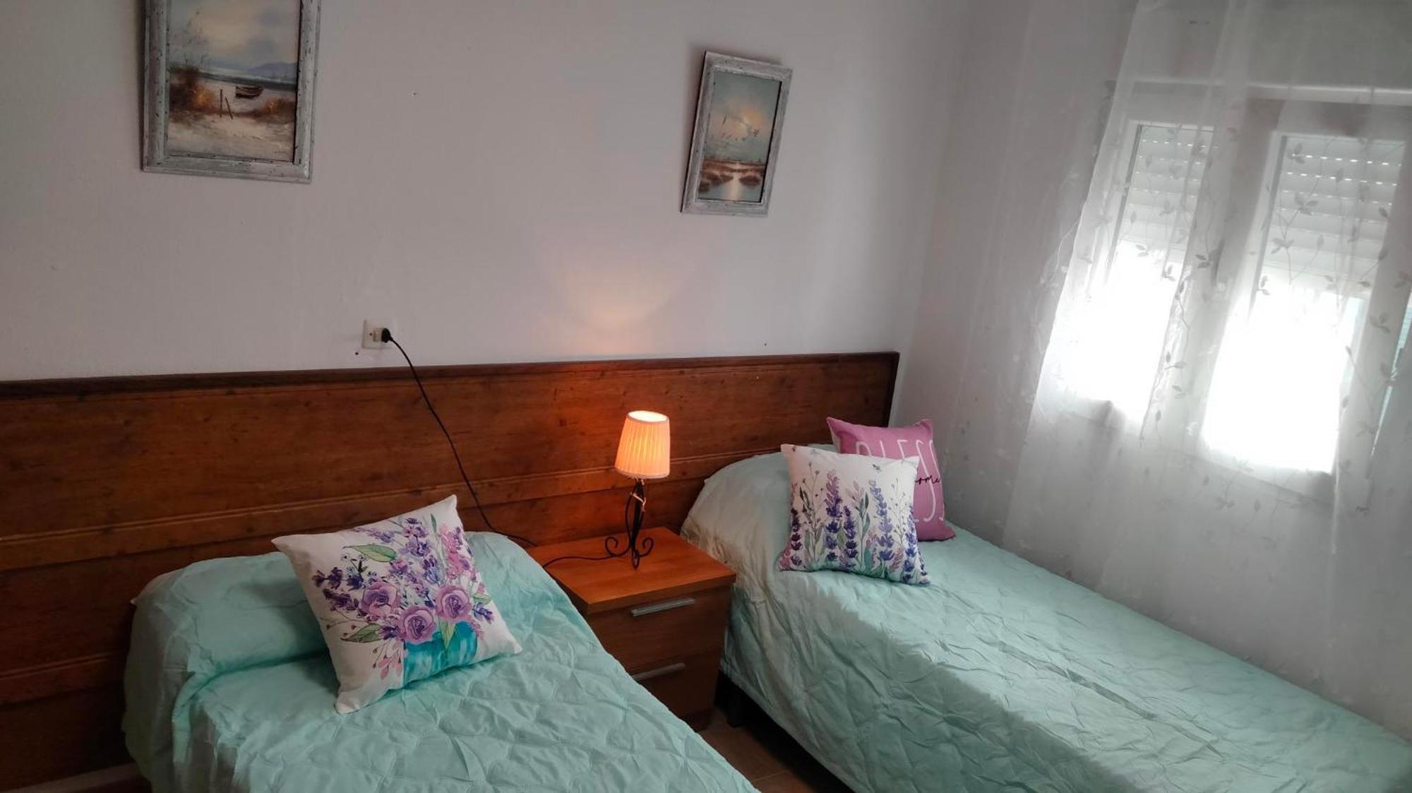 Conil, Centrico Y Cerca De La Playa Apartamento